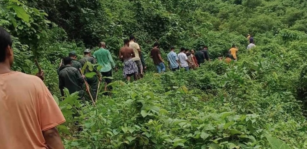 টেকনাফে ১৭ বনকর্মীকে অপহরণ