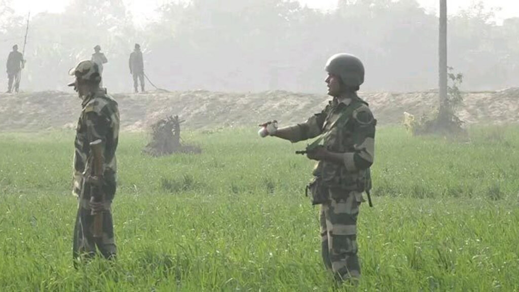 সীমান্তে সাউন্ড গ্রেনেড নিয়ে বিএসএফের দুঃখ প্রকাশ