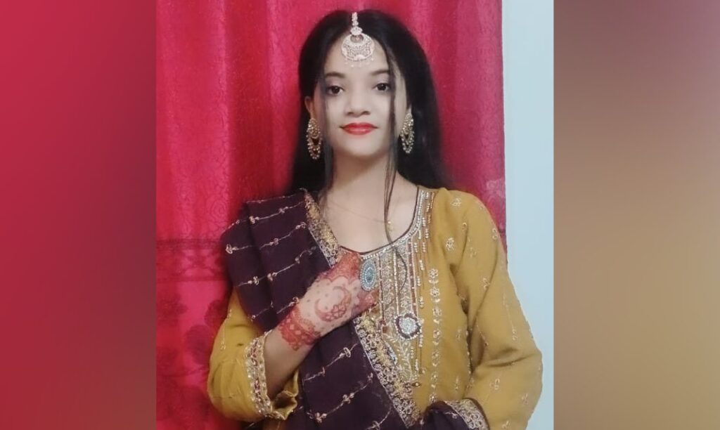 কক্সবাজার থেকে ফেরার পথে সিলেটী তরুণী নিখোঁজ