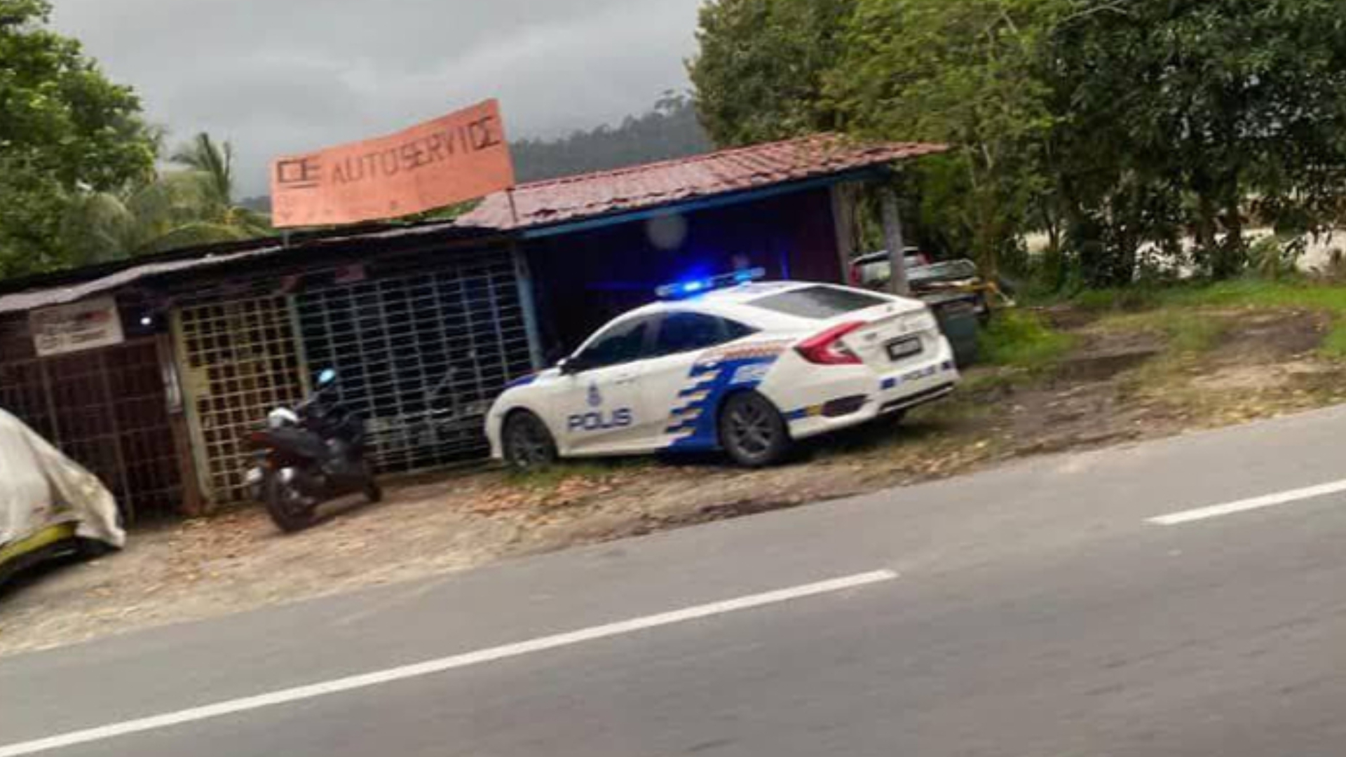 9e8e74cdb862e44e181a51d26bbe79e40e67e3418afd437a