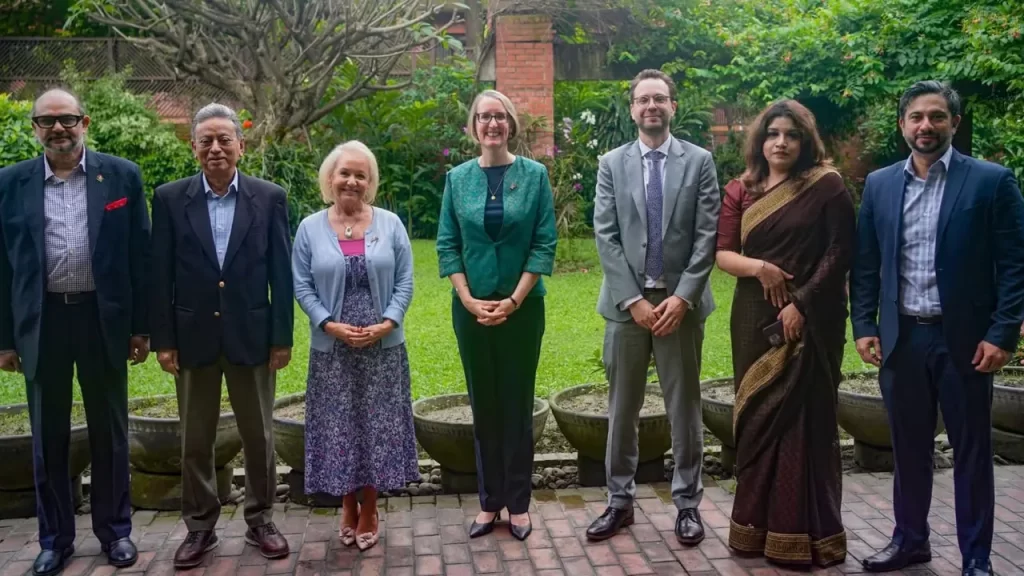 যুক্তরাজ্যের বিশেষ দূতের সঙ্গে বিএনপি প্রতিনিধিদলের বৈঠক